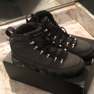 Air Jordan’s 9  retro Anthracite